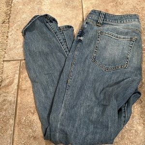 Cabi High Straight Jean Size 8 - image 1